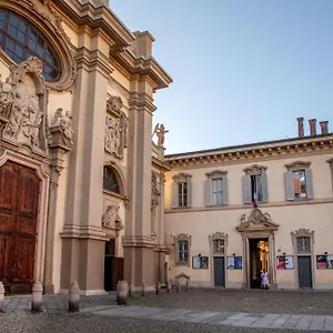 Daplace - Corso Monforte Милан