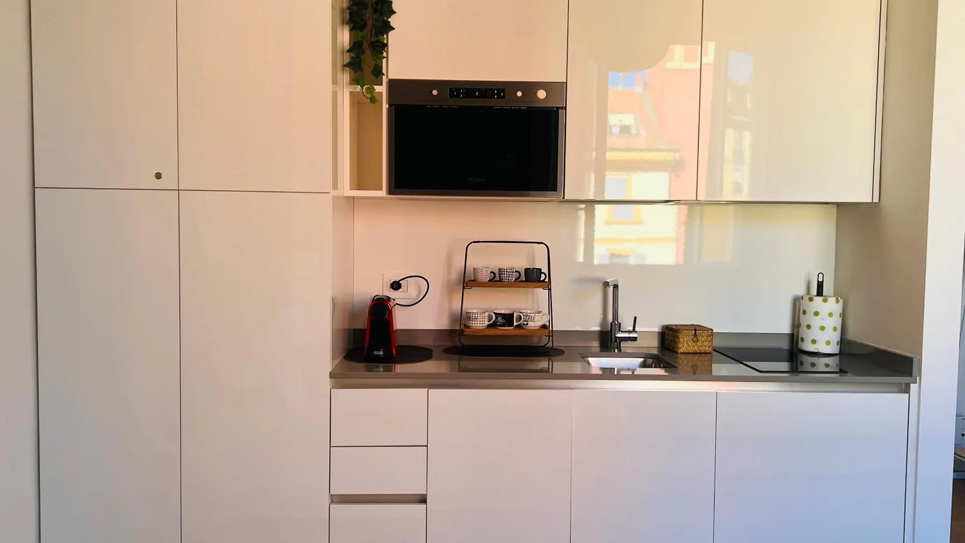 P&D Apartments Navigli - With A View Milan Holiday home